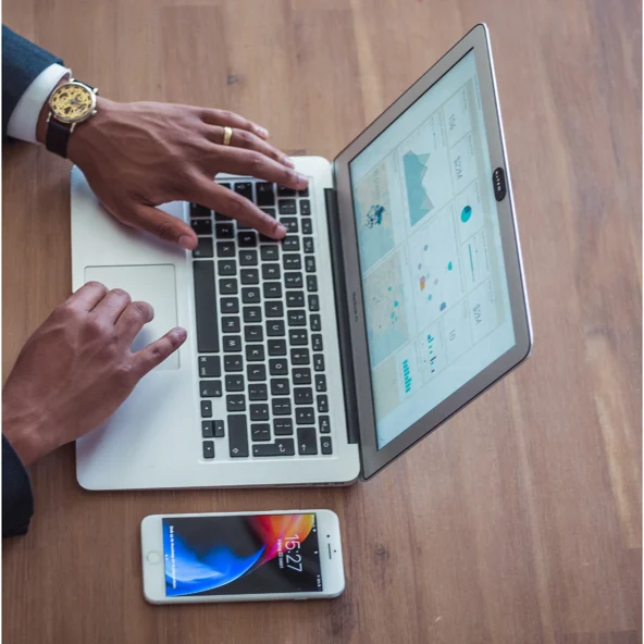 Customer Contact Leakage: Do Today’s Mobile Communications Practices Put Your Sales Pipeline at Risk?